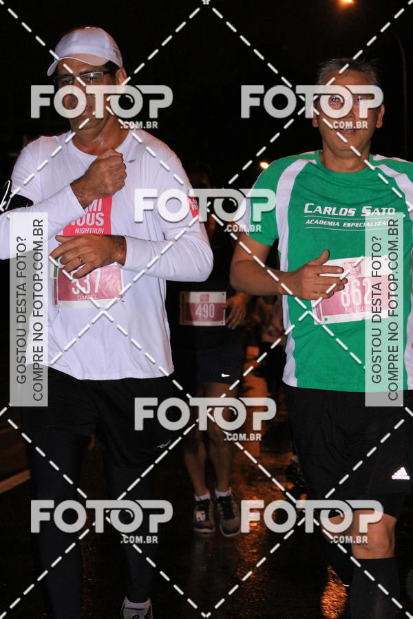 Buy your photos of the eventLuminous Run on Fotop