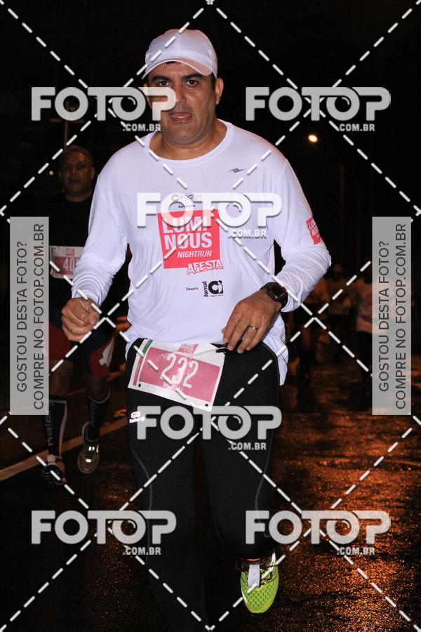 Buy your photos of the eventLuminous Run on Fotop