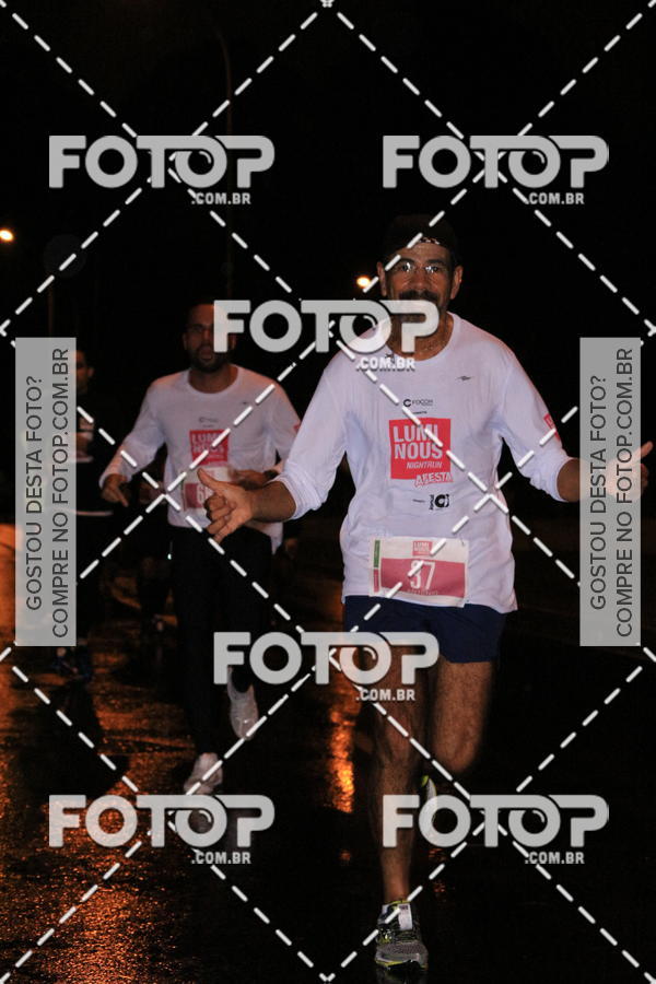 Buy your photos of the eventLuminous Run on Fotop