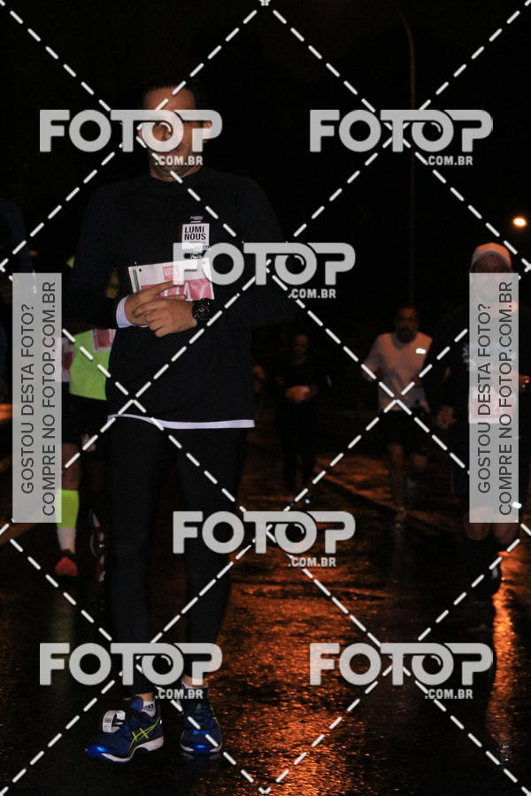 Buy your photos of the eventLuminous Run on Fotop