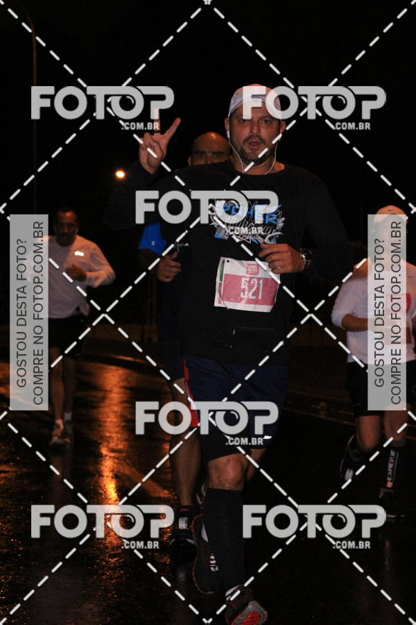 Buy your photos of the eventLuminous Run on Fotop