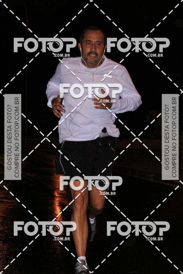 Buy your photos of the eventLuminous Run on Fotop