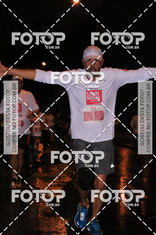 Buy your photos of the eventLuminous Run on Fotop