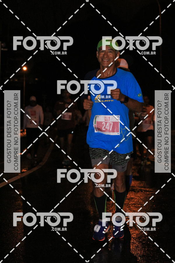 Buy your photos of the eventLuminous Run on Fotop
