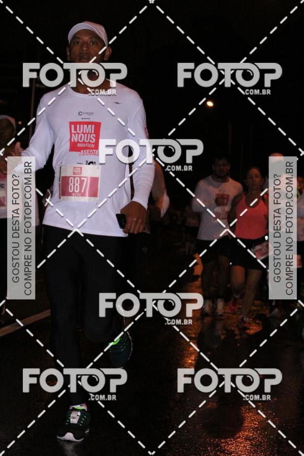 Buy your photos of the eventLuminous Run on Fotop