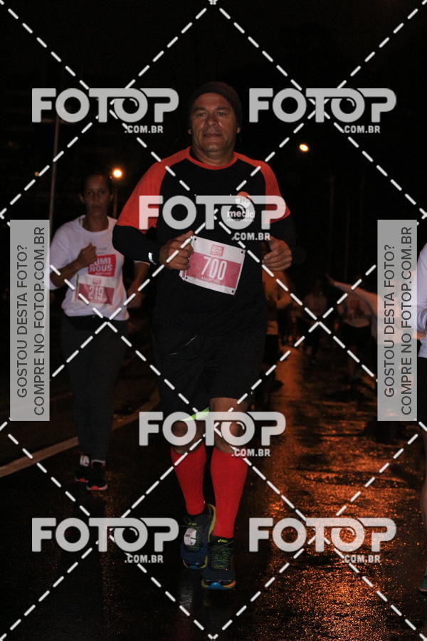 Buy your photos of the eventLuminous Run on Fotop
