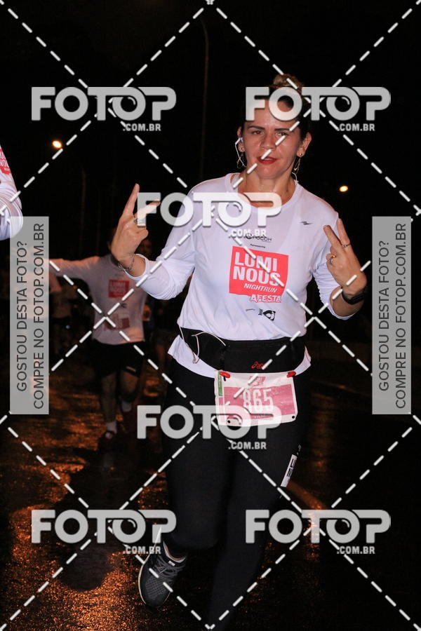 Buy your photos of the eventLuminous Run on Fotop