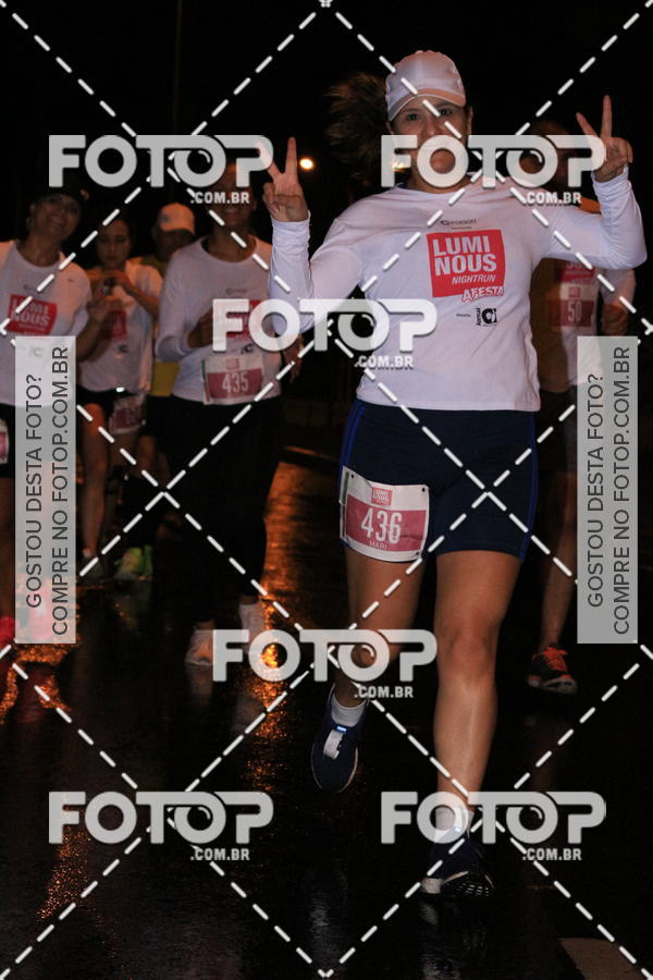 Buy your photos of the eventLuminous Run on Fotop