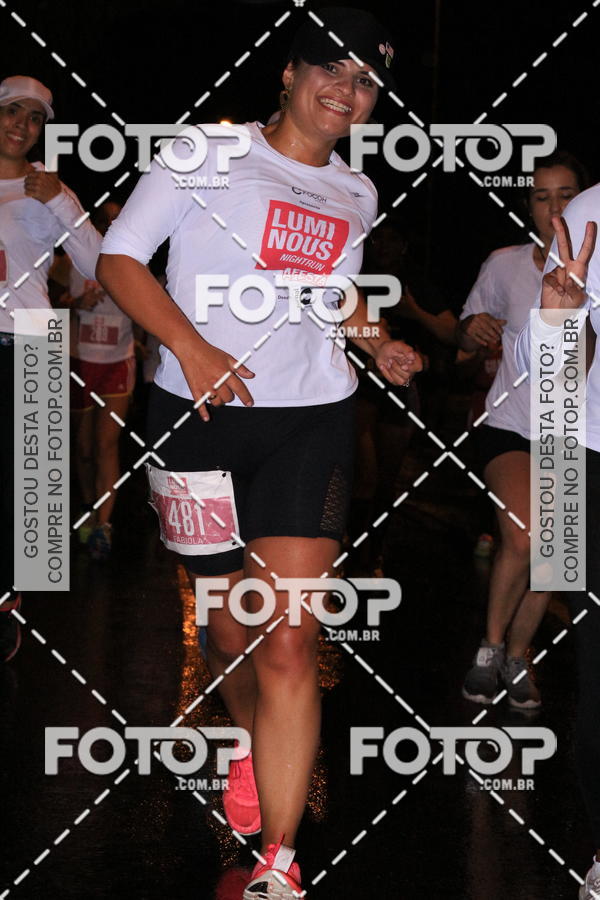 Buy your photos of the eventLuminous Run on Fotop