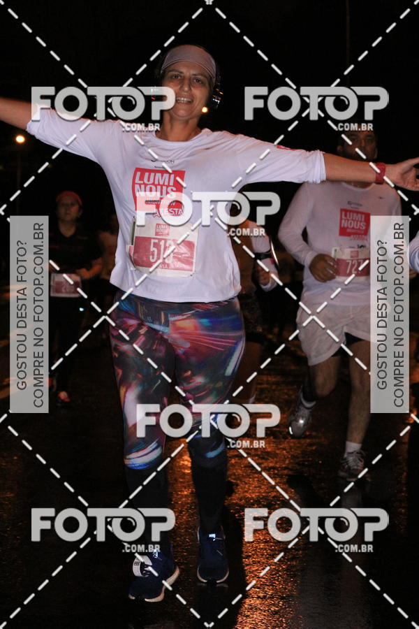 Buy your photos of the eventLuminous Run on Fotop