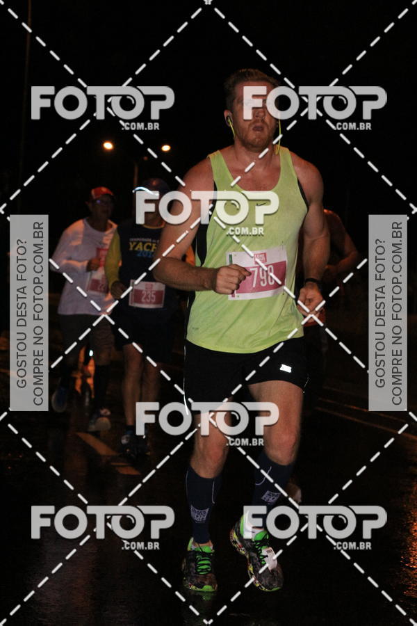 Buy your photos of the eventLuminous Run on Fotop