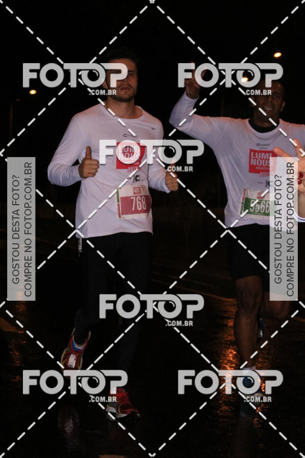 Buy your photos of the eventLuminous Run on Fotop