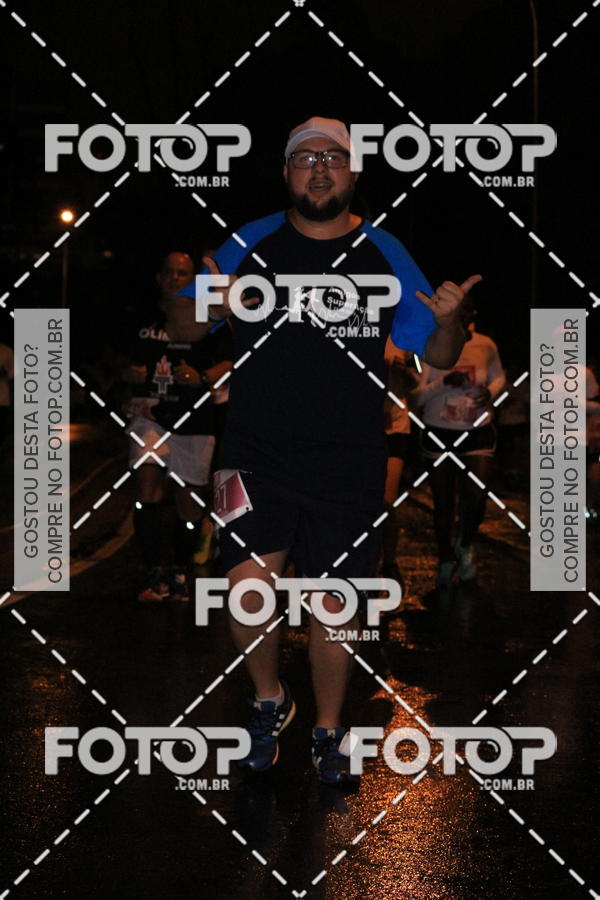 Buy your photos of the eventLuminous Run on Fotop