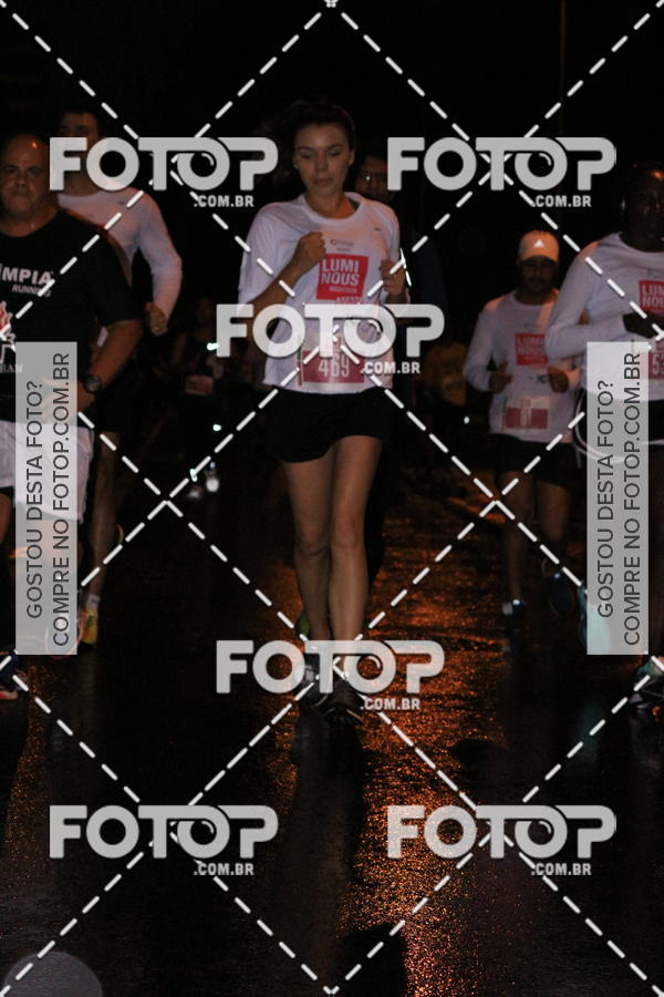 Buy your photos of the eventLuminous Run on Fotop