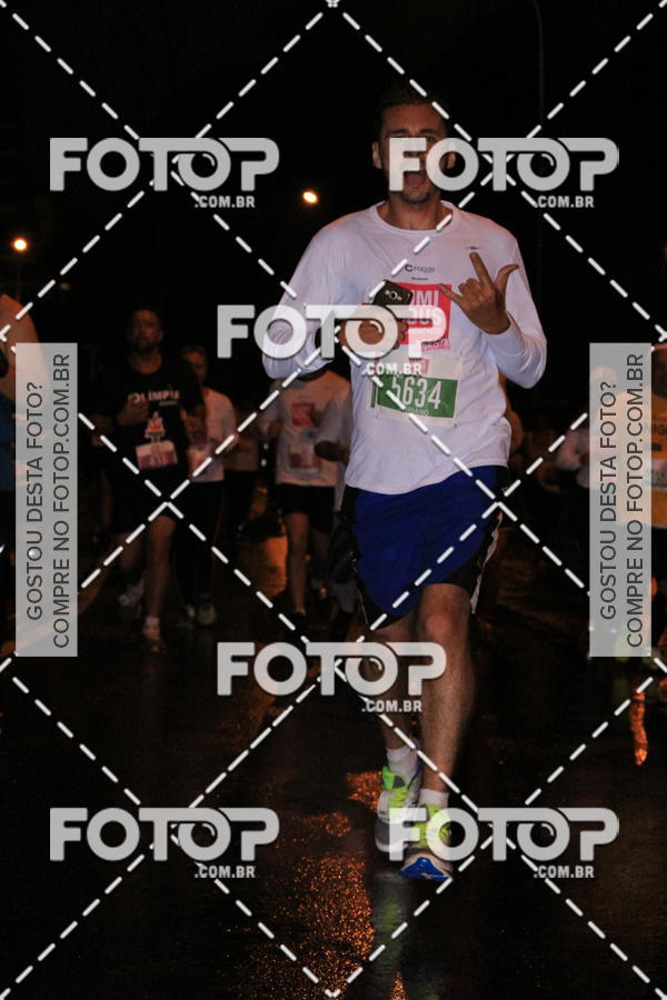 Buy your photos of the eventLuminous Run on Fotop