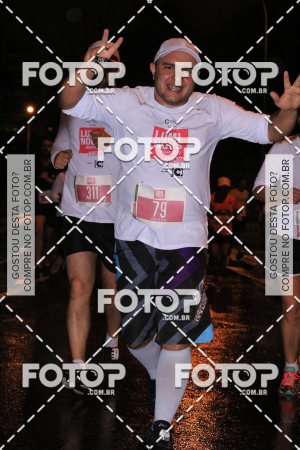 Buy your photos of the eventLuminous Run on Fotop