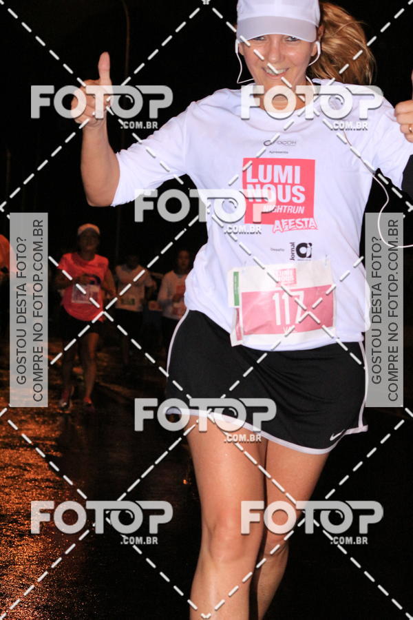 Buy your photos of the eventLuminous Run on Fotop