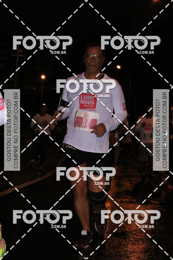 Buy your photos of the eventLuminous Run on Fotop
