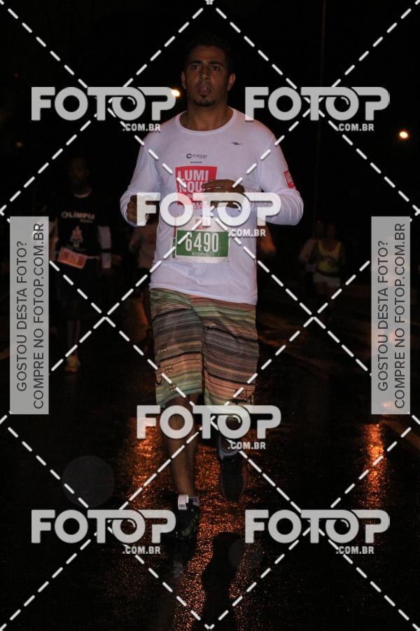 Buy your photos of the eventLuminous Run on Fotop