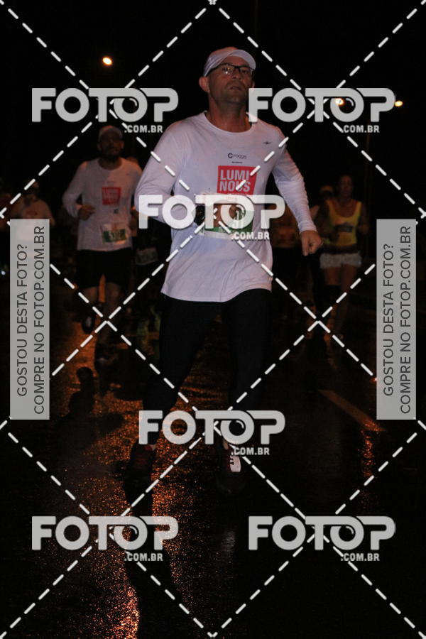 Buy your photos of the eventLuminous Run on Fotop