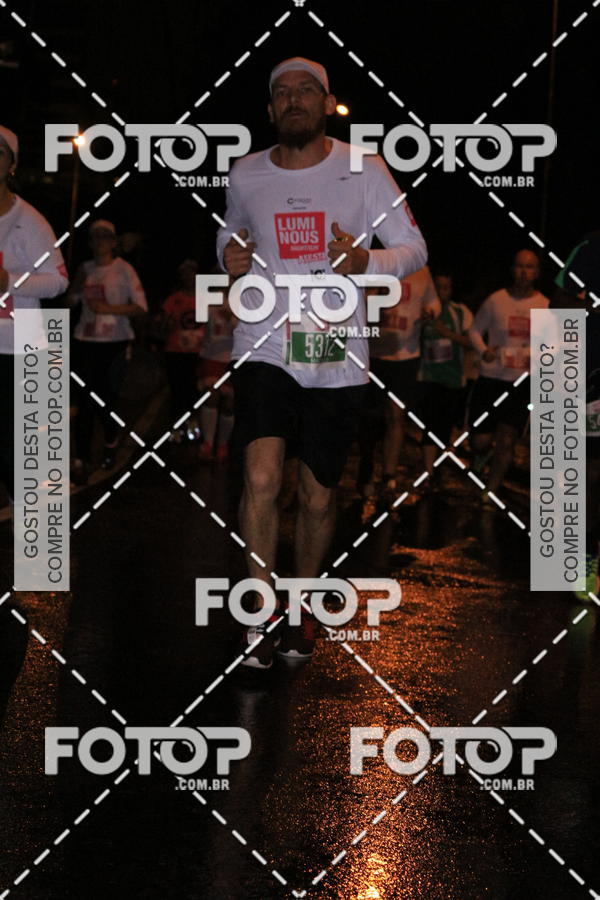 Buy your photos of the eventLuminous Run on Fotop