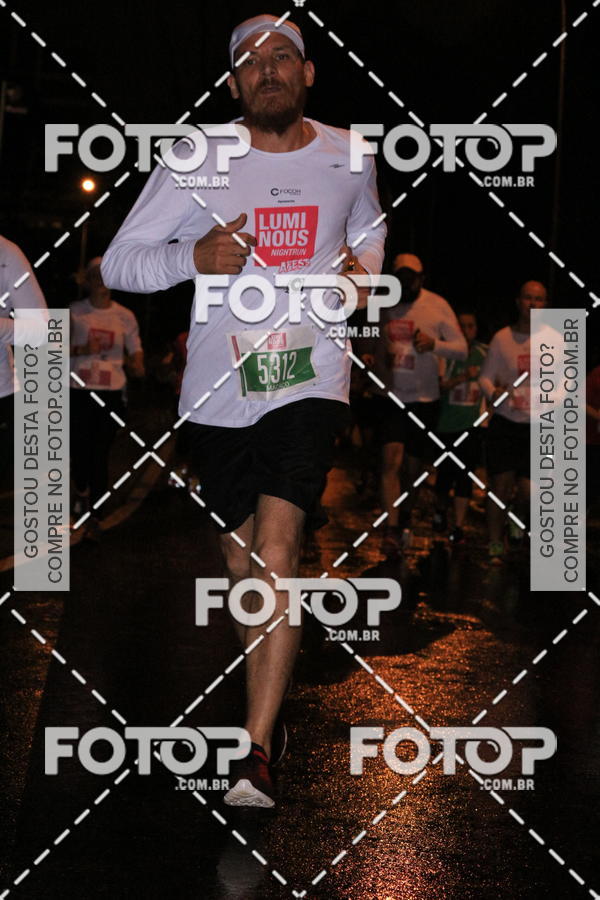 Buy your photos of the eventLuminous Run on Fotop