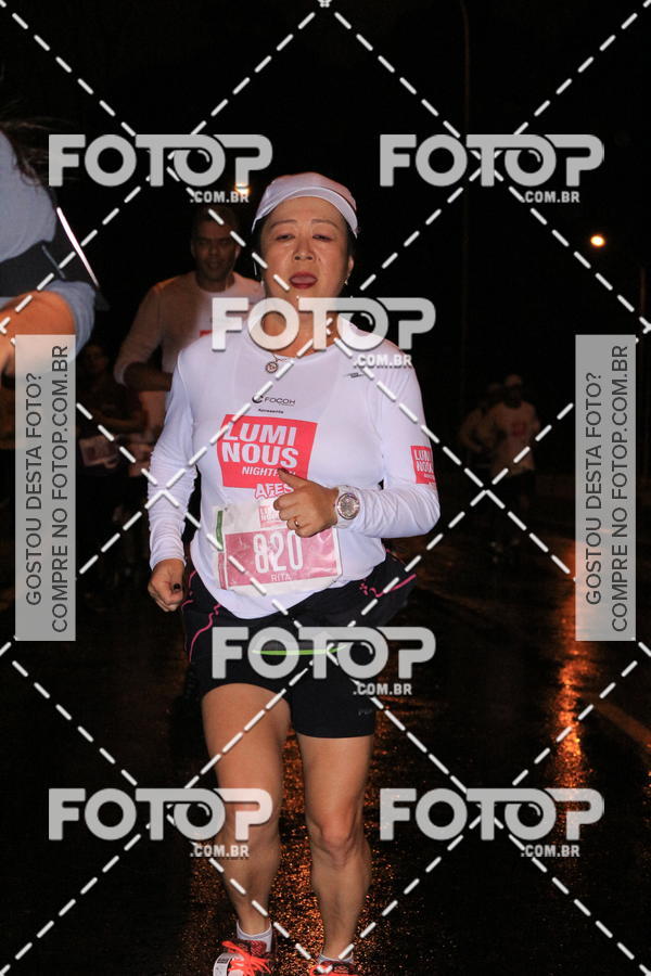 Buy your photos of the eventLuminous Run on Fotop