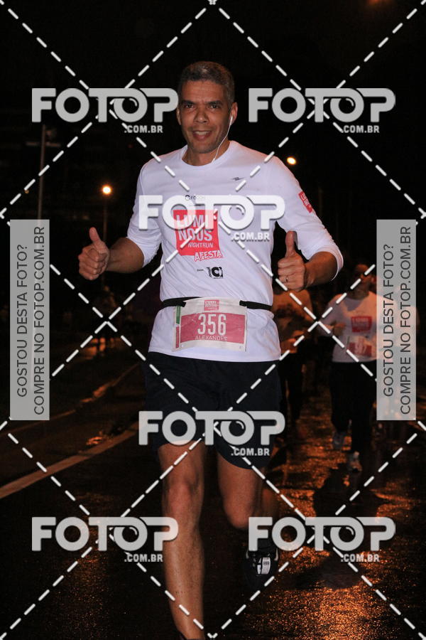 Buy your photos of the eventLuminous Run on Fotop