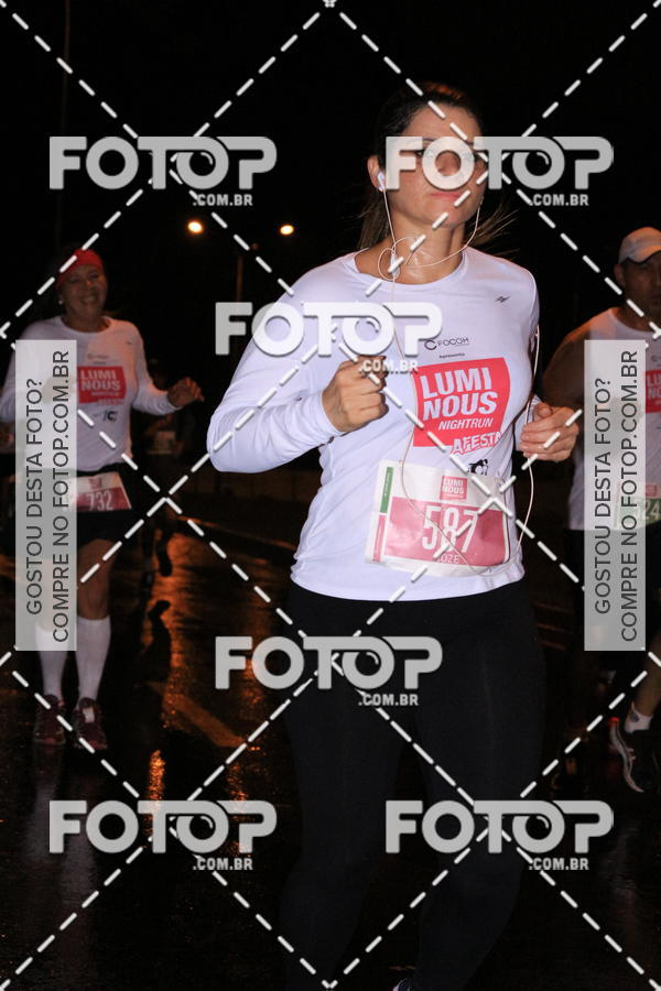 Buy your photos of the eventLuminous Run on Fotop