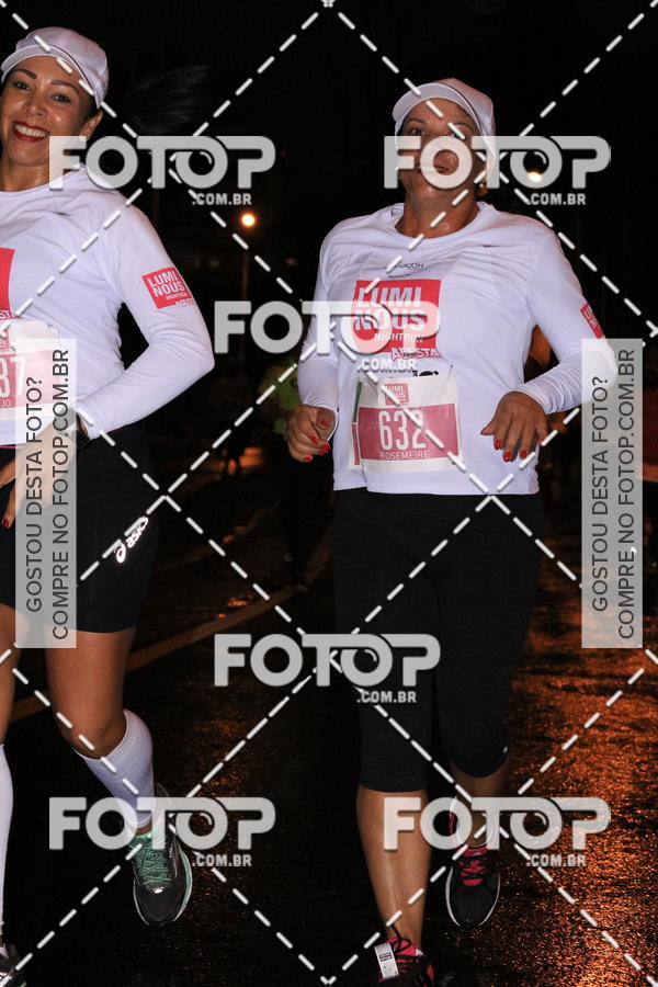 Buy your photos of the eventLuminous Run on Fotop