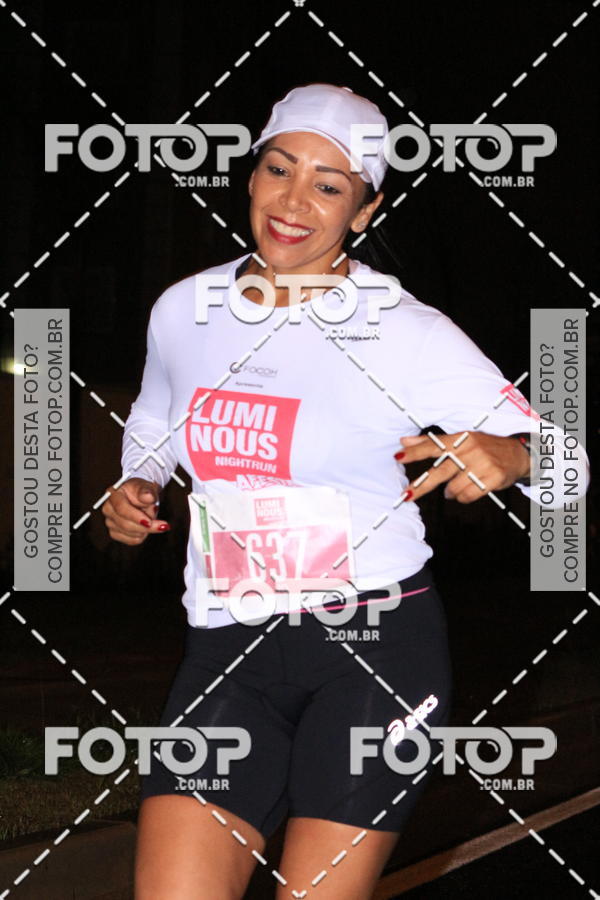 Buy your photos of the eventLuminous Run on Fotop