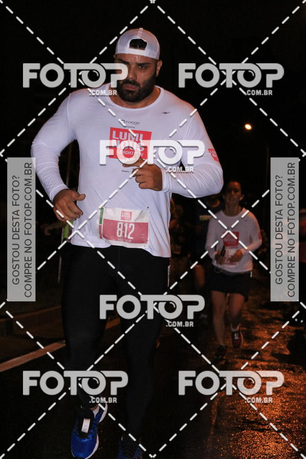 Buy your photos of the eventLuminous Run on Fotop