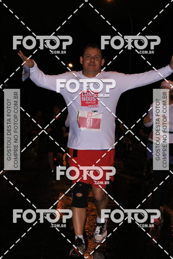 Buy your photos of the eventLuminous Run on Fotop