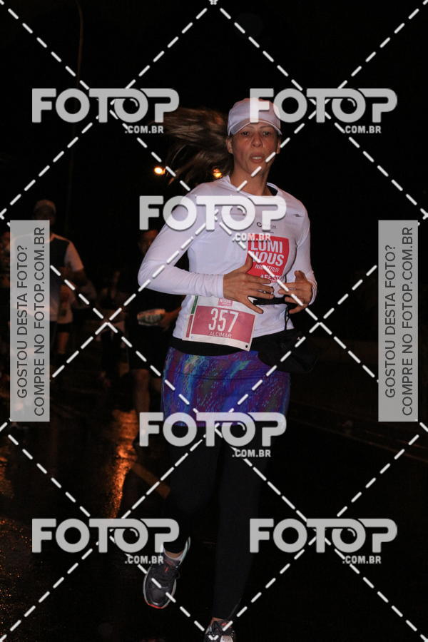 Buy your photos of the eventLuminous Run on Fotop