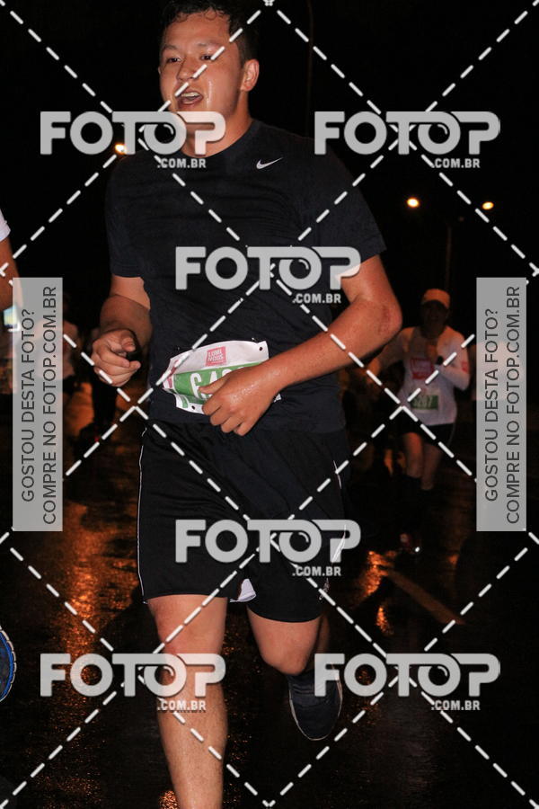 Buy your photos of the eventLuminous Run on Fotop