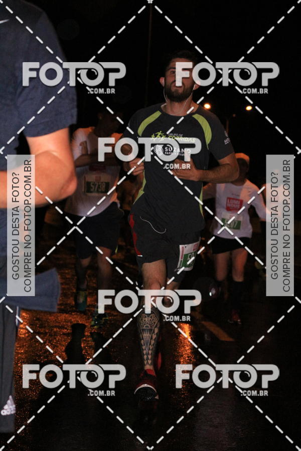 Buy your photos of the eventLuminous Run on Fotop