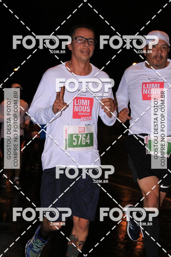 Buy your photos of the eventLuminous Run on Fotop