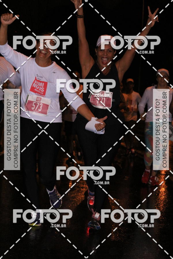 Buy your photos of the eventLuminous Run on Fotop