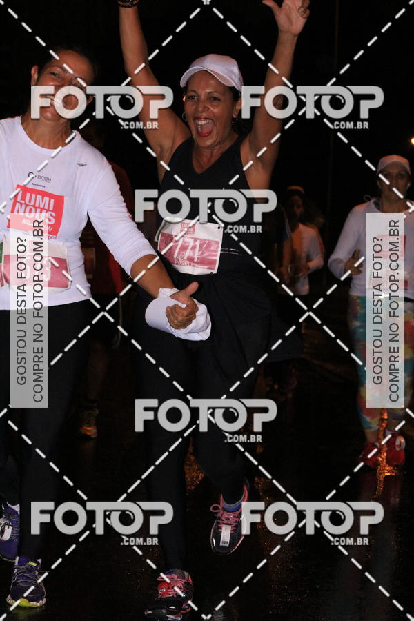 Buy your photos of the eventLuminous Run on Fotop