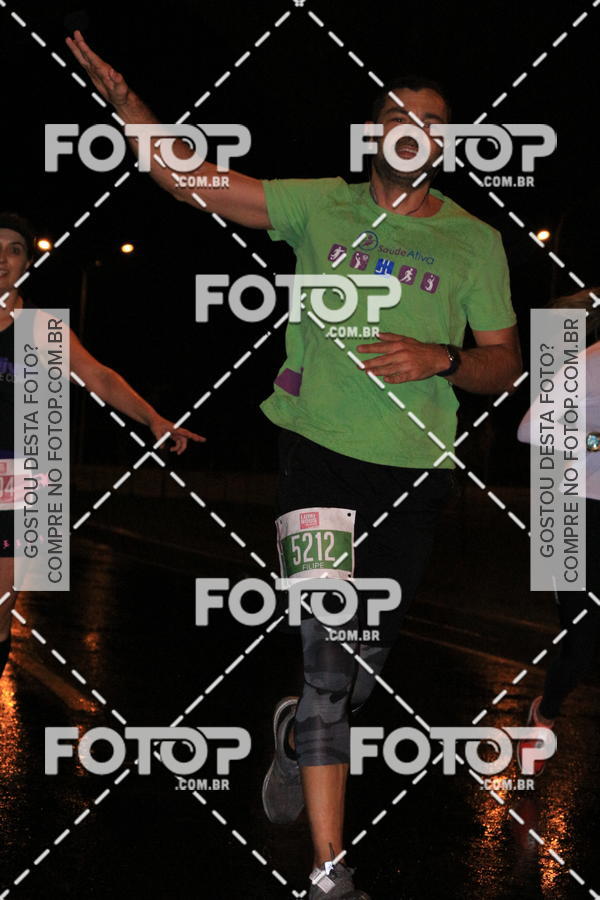 Buy your photos of the eventLuminous Run on Fotop