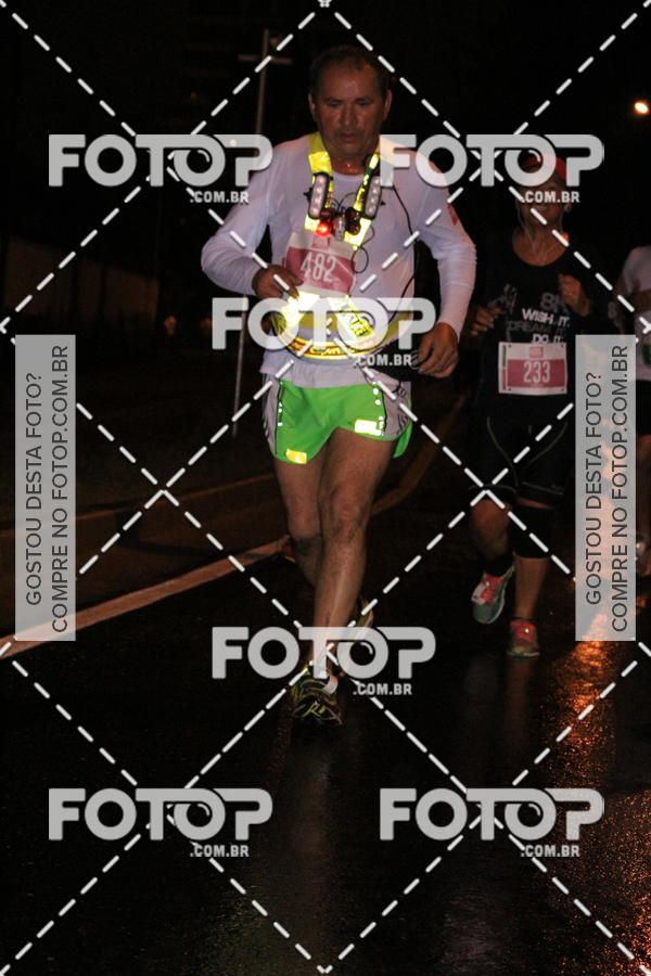Buy your photos of the eventLuminous Run on Fotop