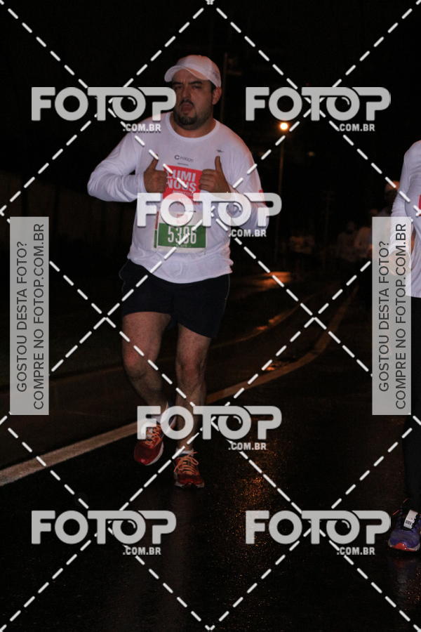 Buy your photos of the eventLuminous Run on Fotop