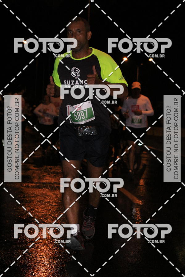 Buy your photos of the eventLuminous Run on Fotop