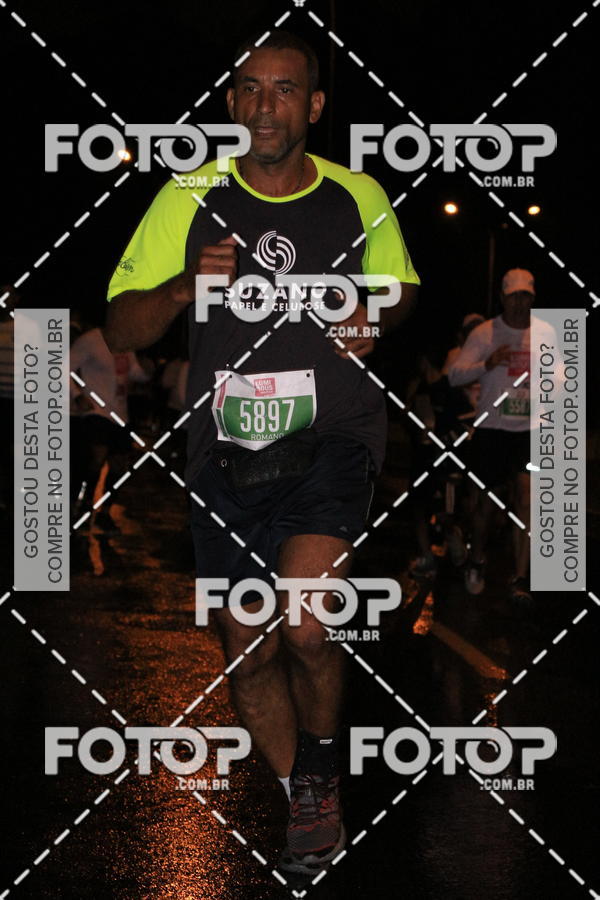 Buy your photos of the eventLuminous Run on Fotop