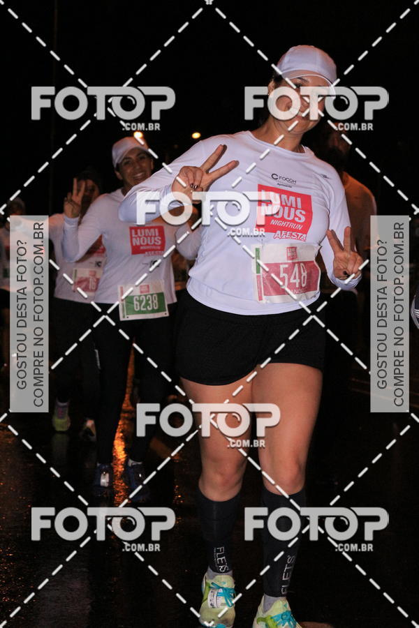 Buy your photos of the eventLuminous Run on Fotop