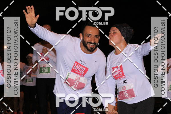Buy your photos of the eventLuminous Run on Fotop