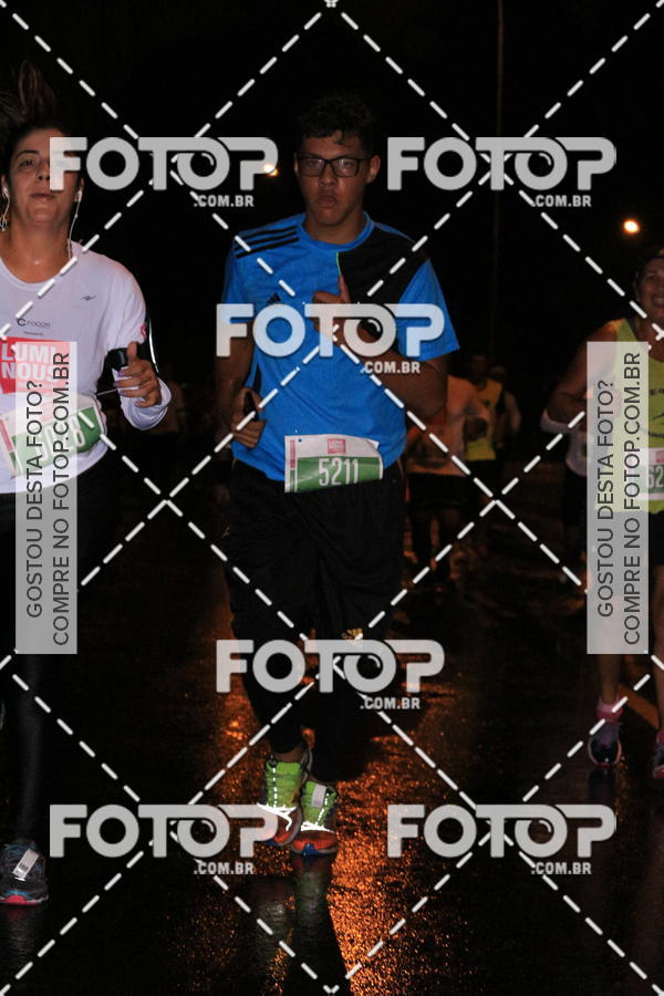 Buy your photos of the eventLuminous Run on Fotop