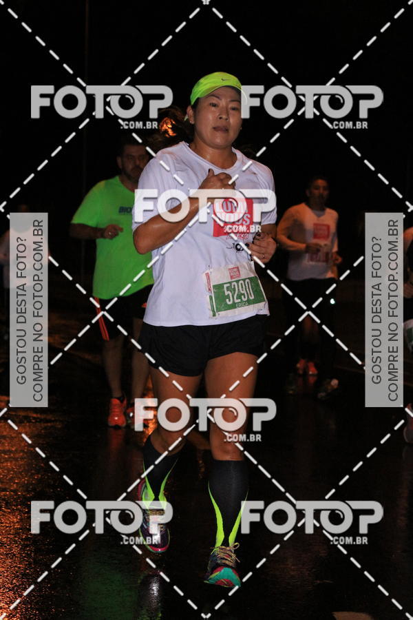 Buy your photos of the eventLuminous Run on Fotop