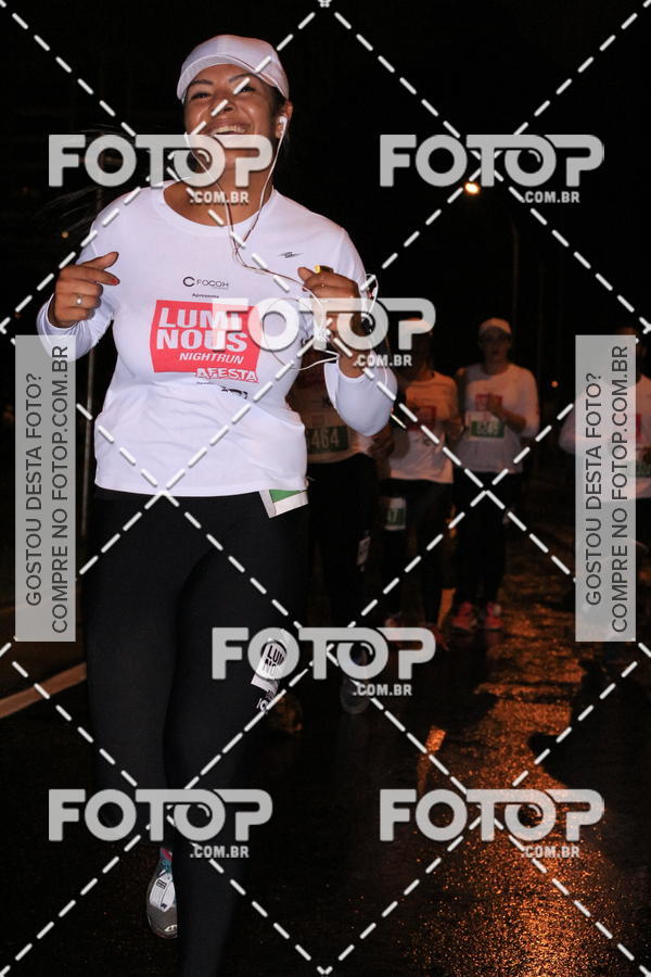 Buy your photos of the eventLuminous Run on Fotop