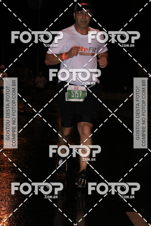 Buy your photos of the eventLuminous Run on Fotop